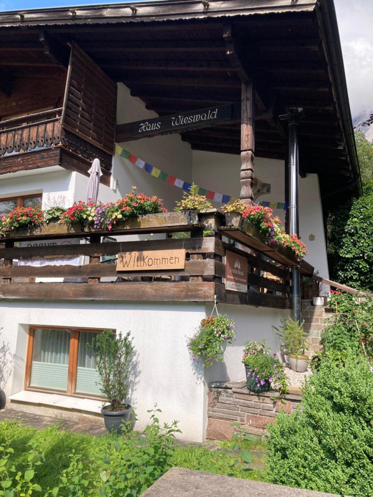 Ferienhaus Wieswald Ehrwald Luaran gambar